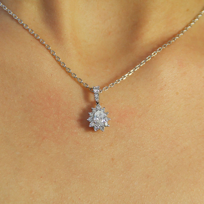 Pendentif Pendentif diamants or blanc marquise 58 Facettes 20-512